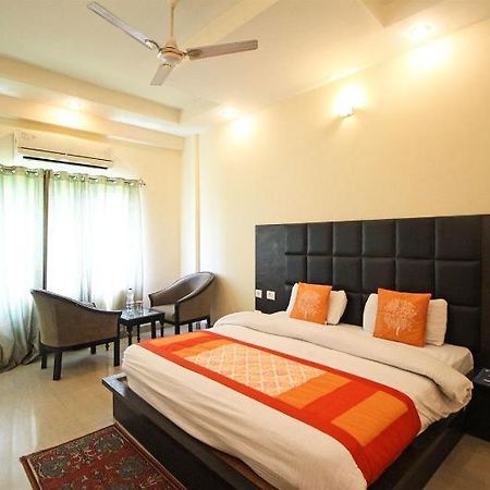The Great Ananda Hotel Haridwār Buitenkant foto